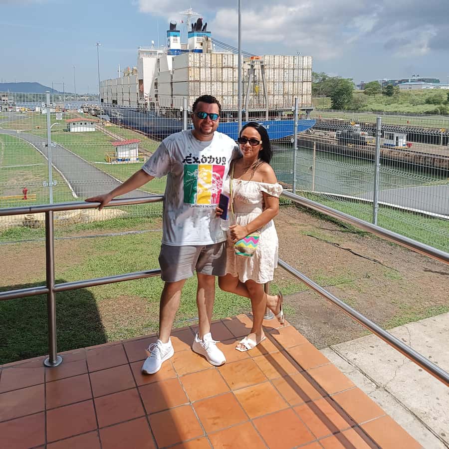 Colagem de mídia