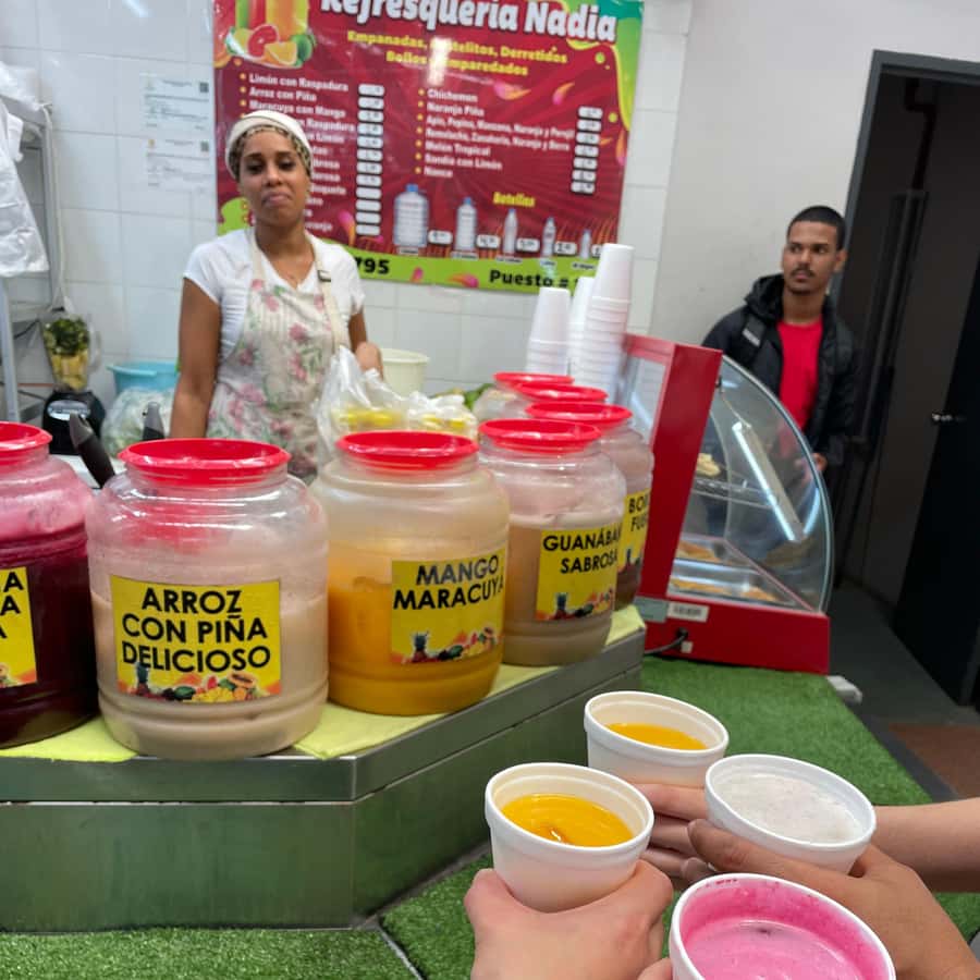 Colagem de mídia