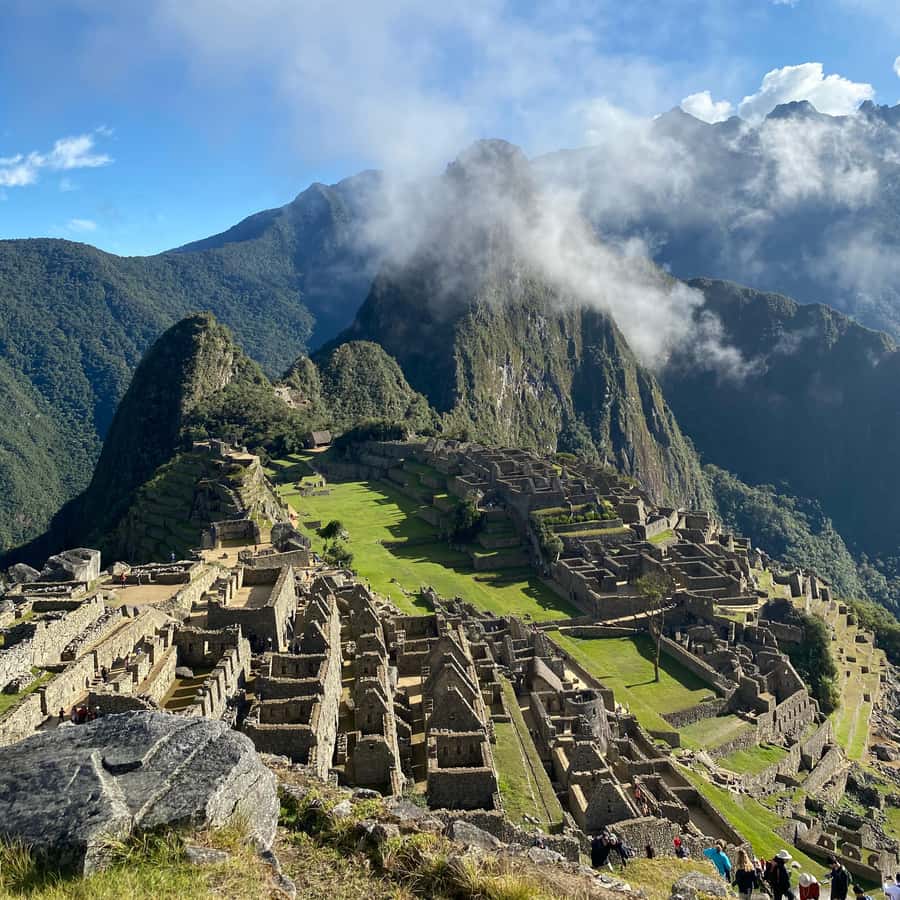 Machu Picchu: Group Guided Tour