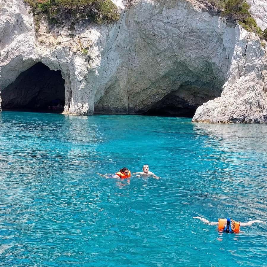 Zakynthos: Half-Day Tour to Turtle Island and Keri Caves