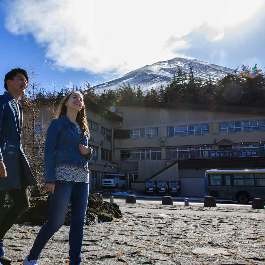 One-Way Bus: Takayama→Kawaguchiko via Mt. Fuji 5th Station