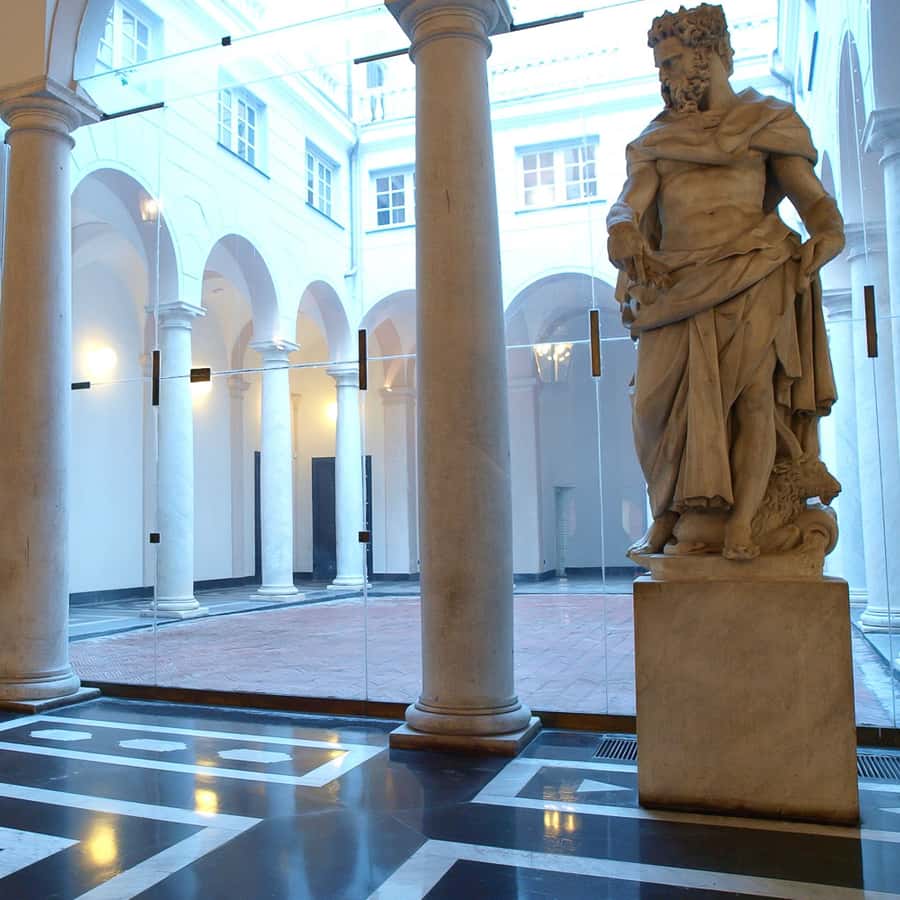 Colagem de mídia