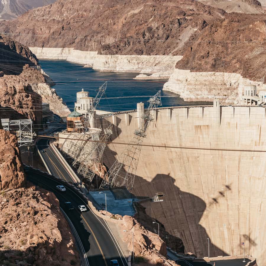 Las Vegas: Grand Canyon West and Hoover Dam Tour with Meals