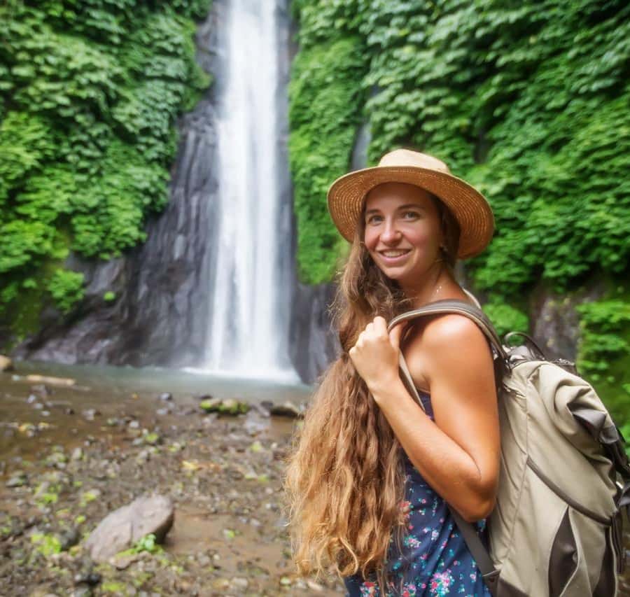Bali: Munduk Waterfalls Trek, Twin Lakes and Temple Tour