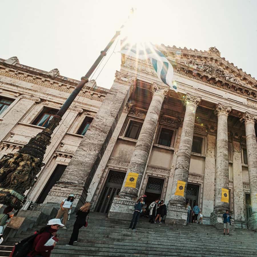Colagem de mídia