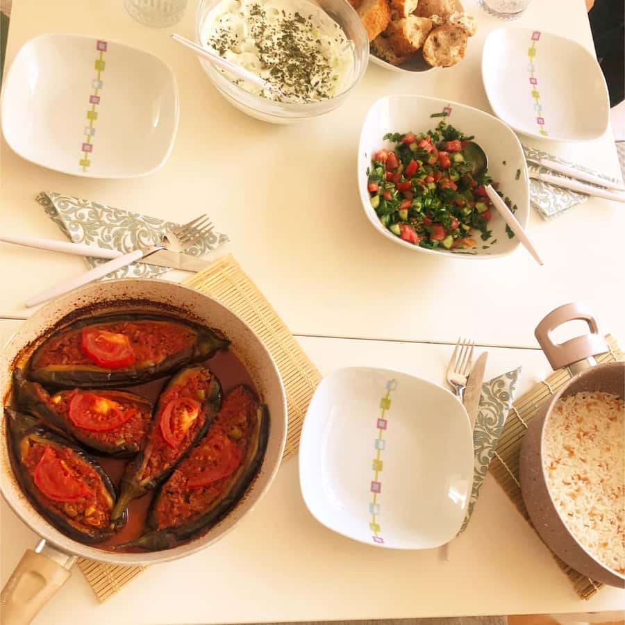 Masakan Turki Autentik di Rumah Lokal di Istanbul GetYourGuide