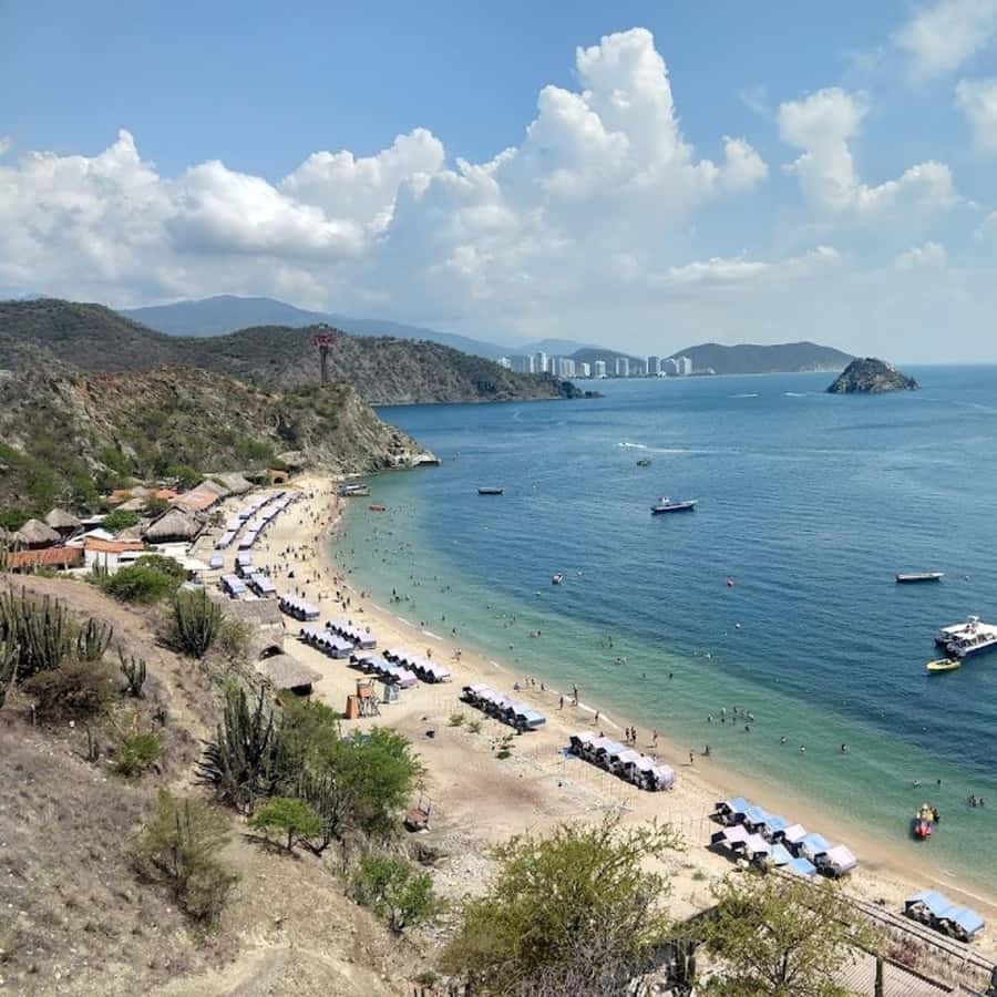 Colagem de mídia