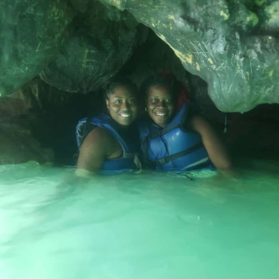 Souk Rios High Point Ocho Rios: Blue Hole, Craft Market, and Beach Day Tour | GetYourGuide