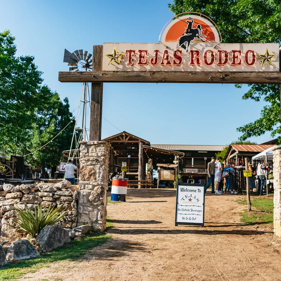 San Antonio: Saturday Night Rodeo General Admission Ticket