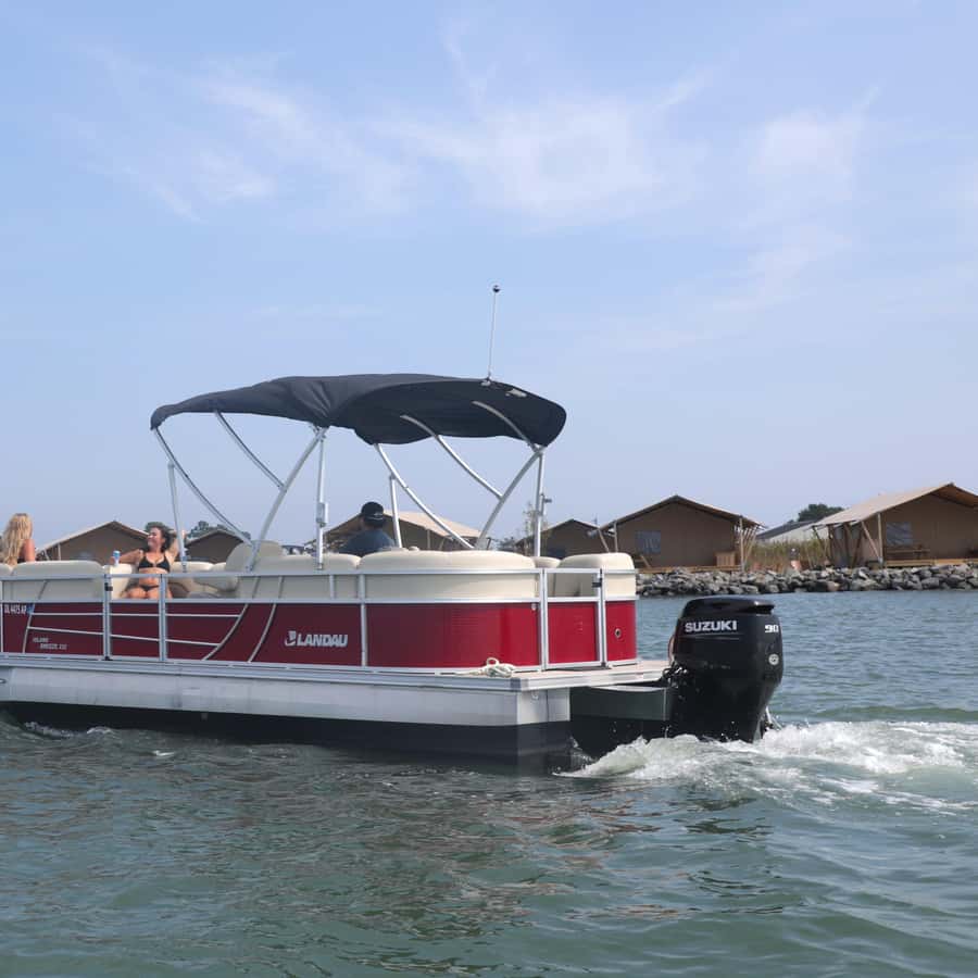 Pontoon Boat Rentals in Chincoteague Island, VA