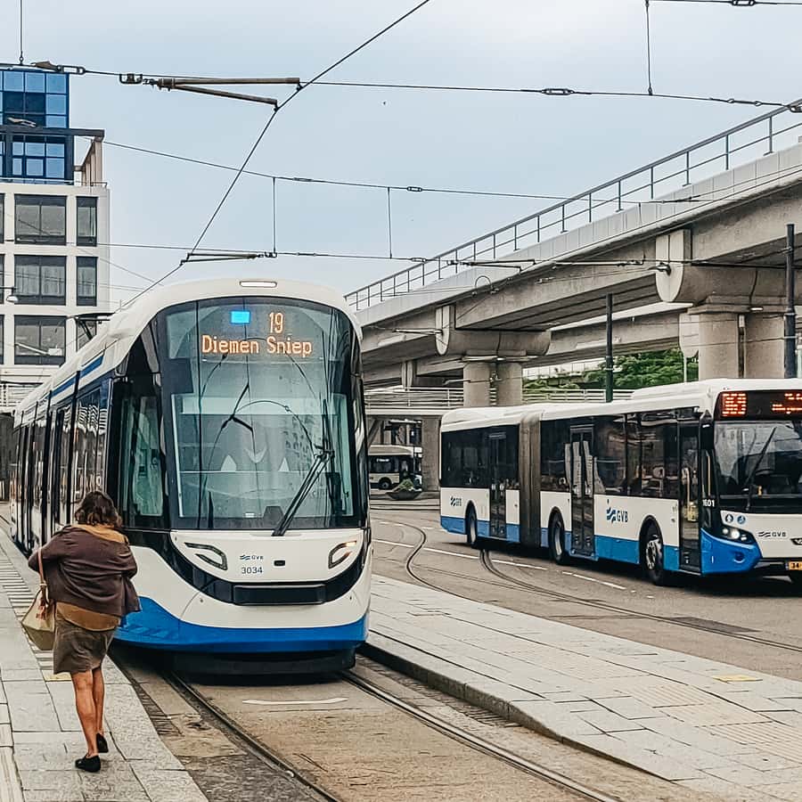 Colagem de mídia