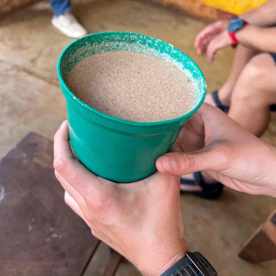 Colagem de mídia
