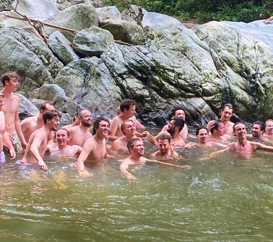 Colagem de mídia