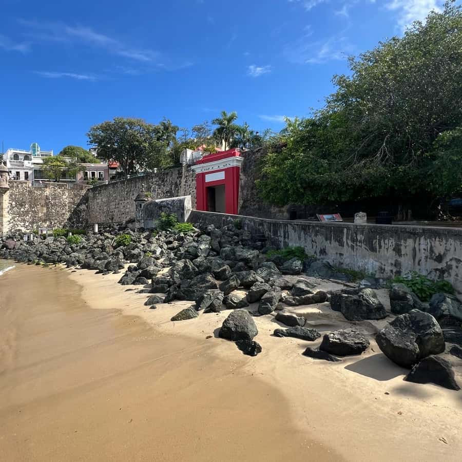 Colagem de mídia