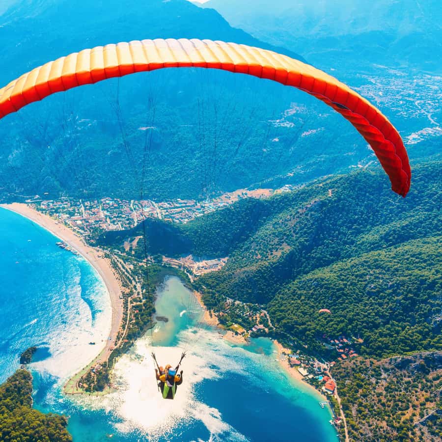 Fethiye Babadağ'da Heyecan Verici Yamaç Paraşütü