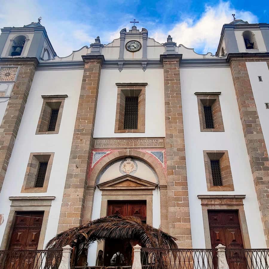 Colagem de mídia