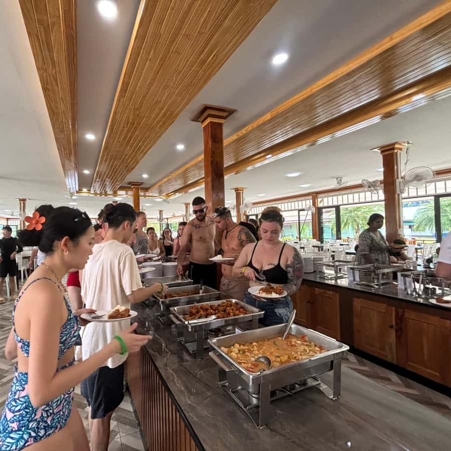 Krabi: Phi Phi & 4 Islands Sunset Boat Tour