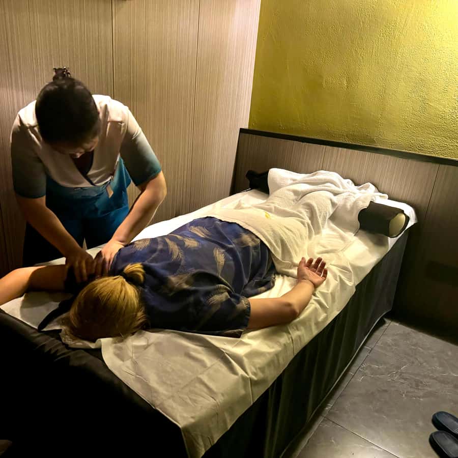 Shanghái: auténtico masaje chino corporal y de pies, spa capilar y