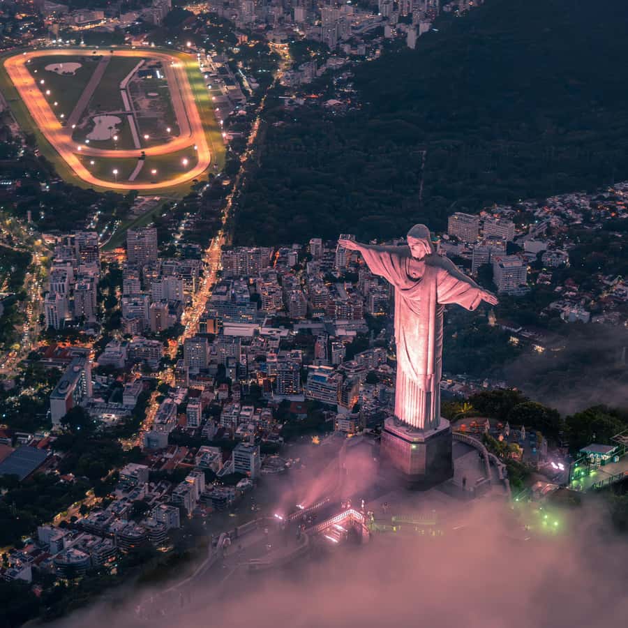 Colagem de mídia