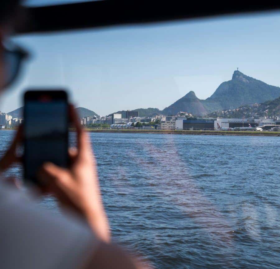 Colagem de mídia