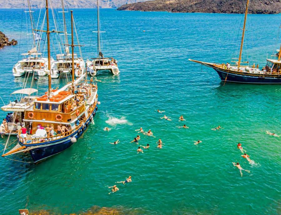 サントリーニ島 ここはギリシャのサントリーニ島。 僕ら夫婦の素敵な街並み