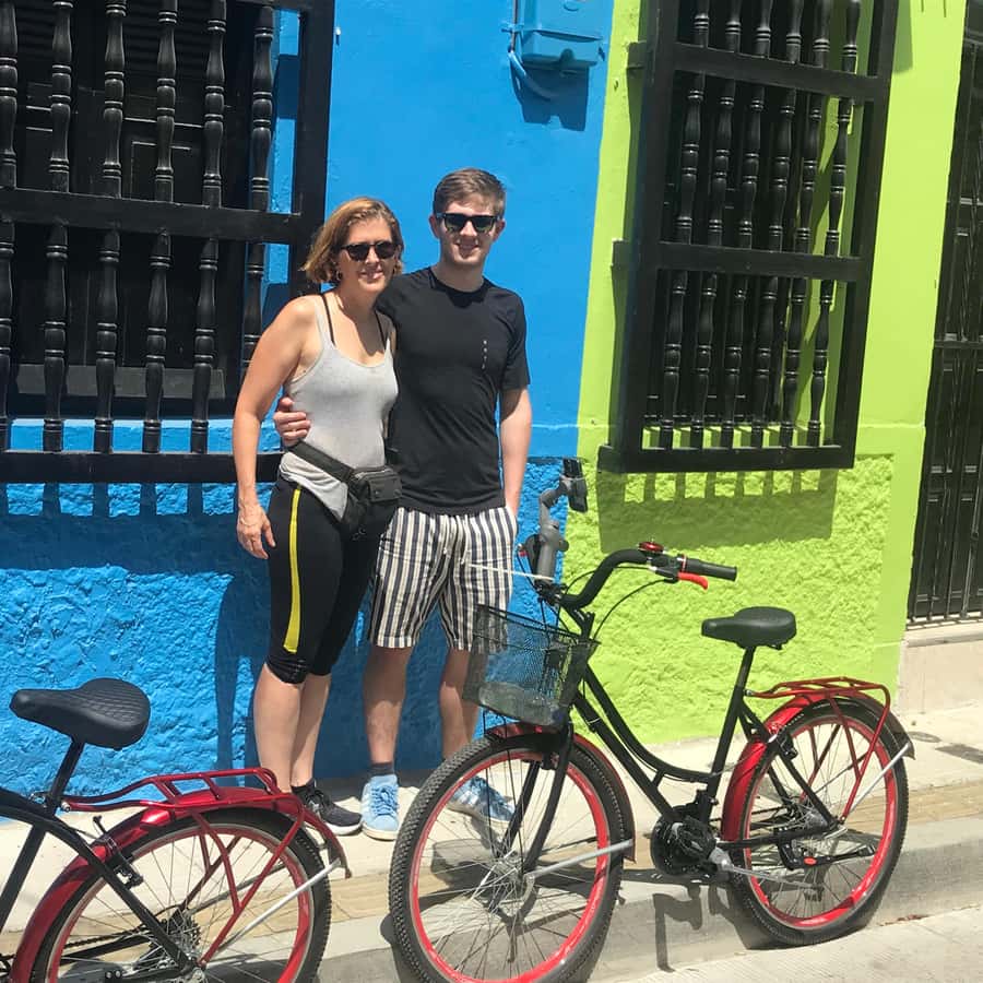 UNE BELLE BALADE EN VÉLO AVEC UN DÉJEUNER DANS L'ENDROIT PRÉFÉRÉ D