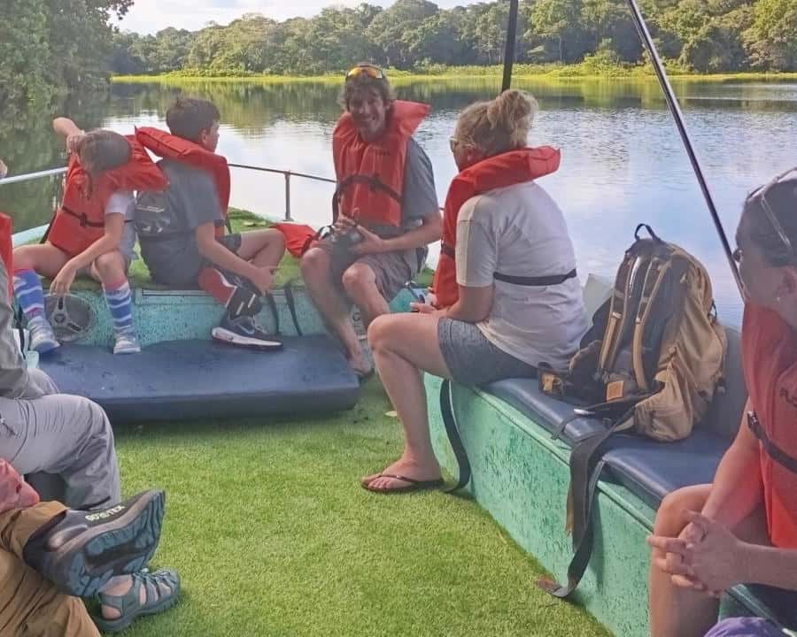 Colagem de mídia
