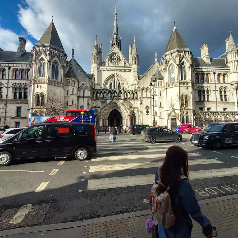 London: Legal Walking Tour of Inns of Court and Royal Courts