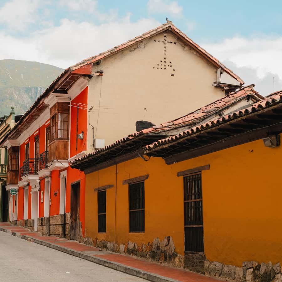 Colagem de mídia