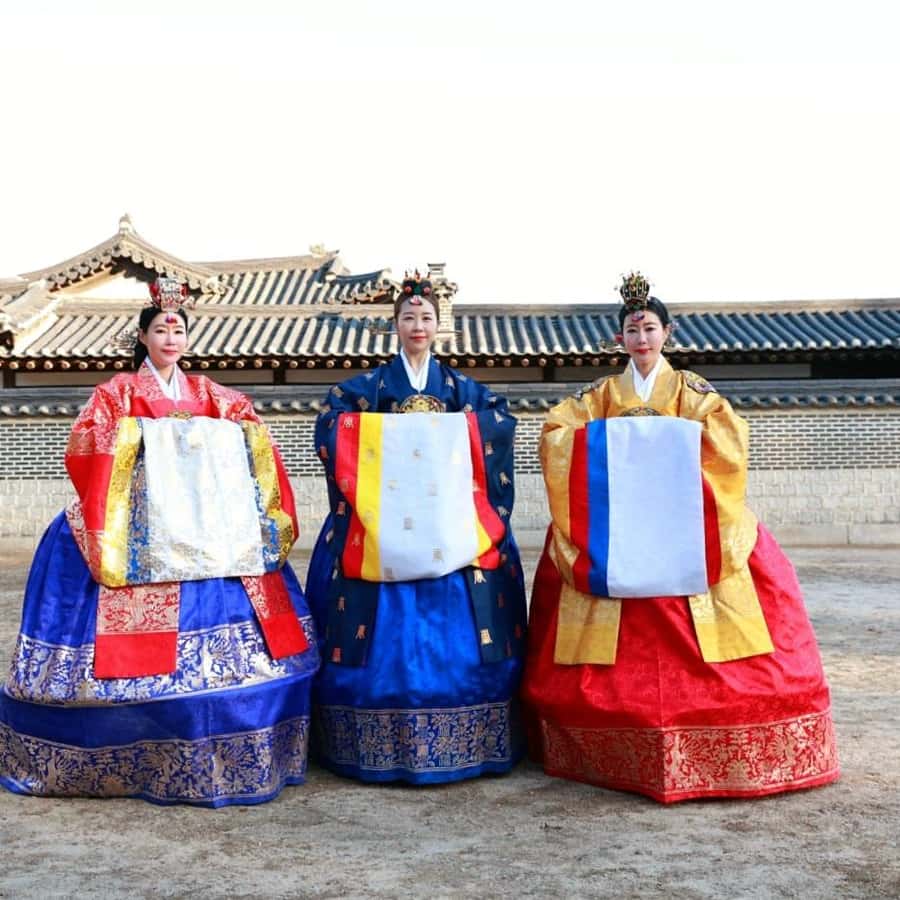 Yeinbang 韓国ドラマ韓服レンタル | GetYourGuide