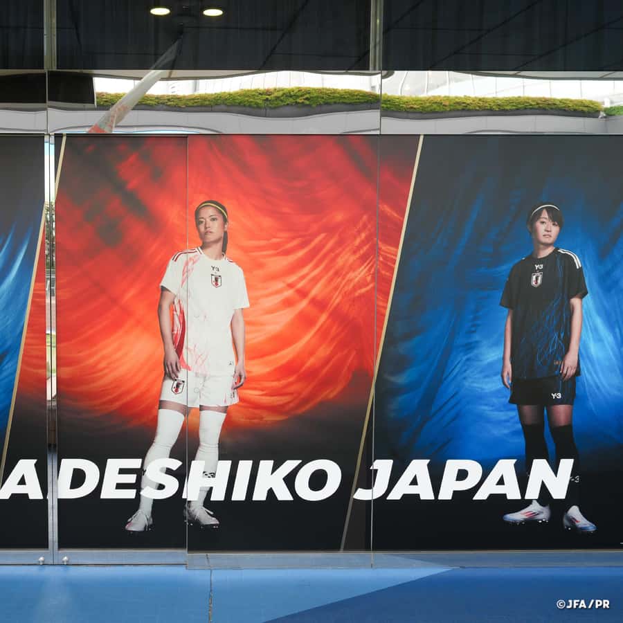 Japan Football Association museum tour at 「blue-ing!」 GetYourGuide