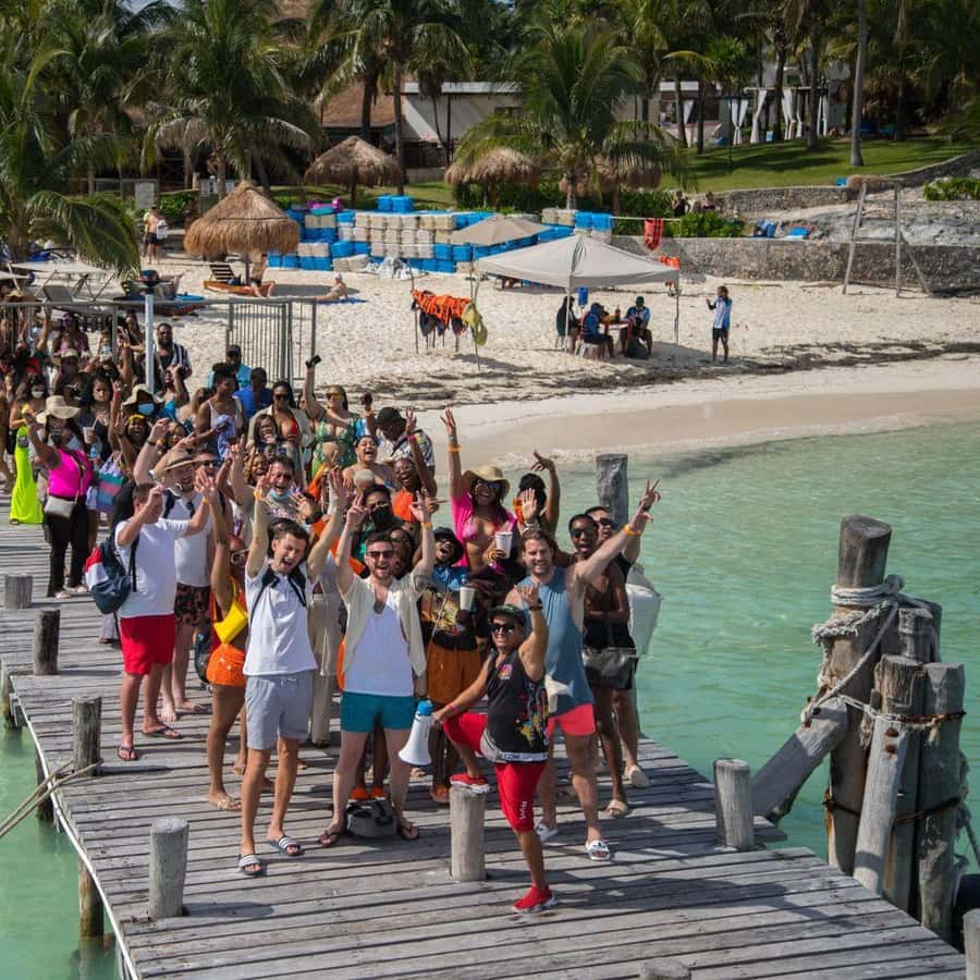 Cancun: Hip Hop Sessions Party Boat Cruise