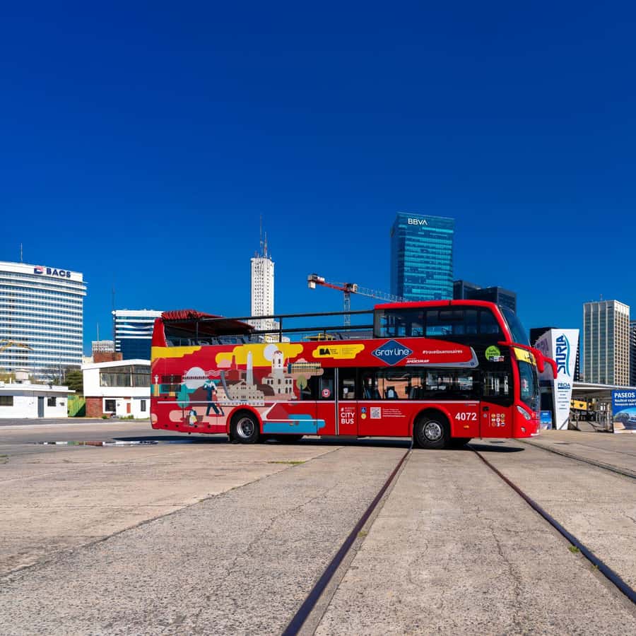 新品送料無料 ブエノスアイレス ブエノスアイレスのホップオン＆オフ、無料ウォーキングツアー＆割引