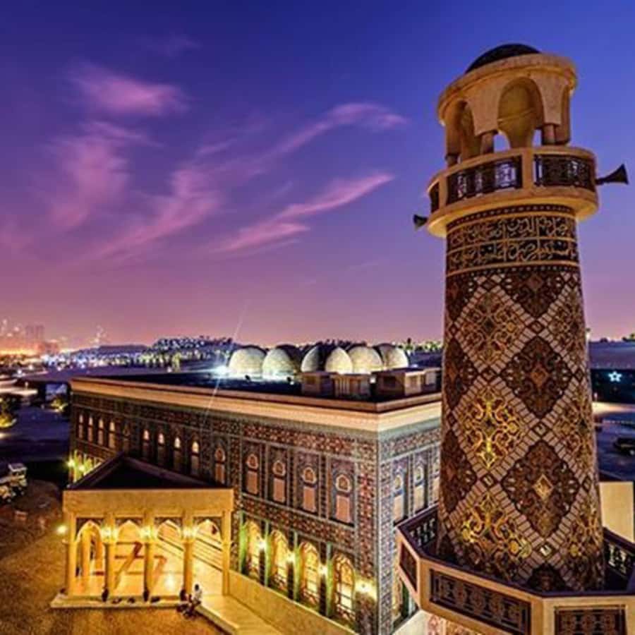 Katta xoroz qattiq ichida eshak Katta xoroz qattiq ichida eshak