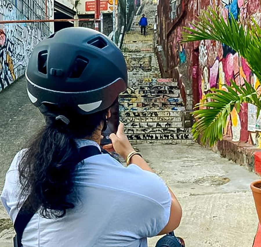 Colagem de mídia
