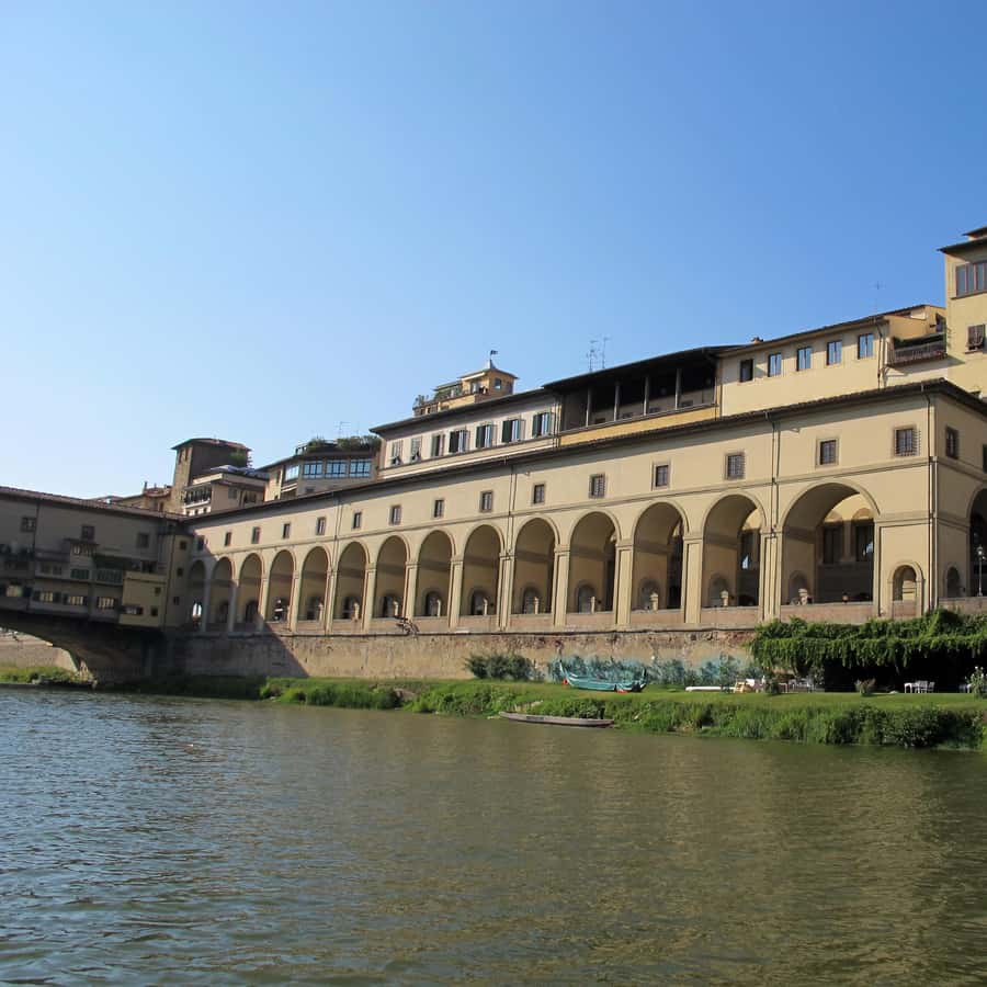 فلورنسا: جولة حصرية في ممر فاساري ومعرض أوفيزي GetYourGuide