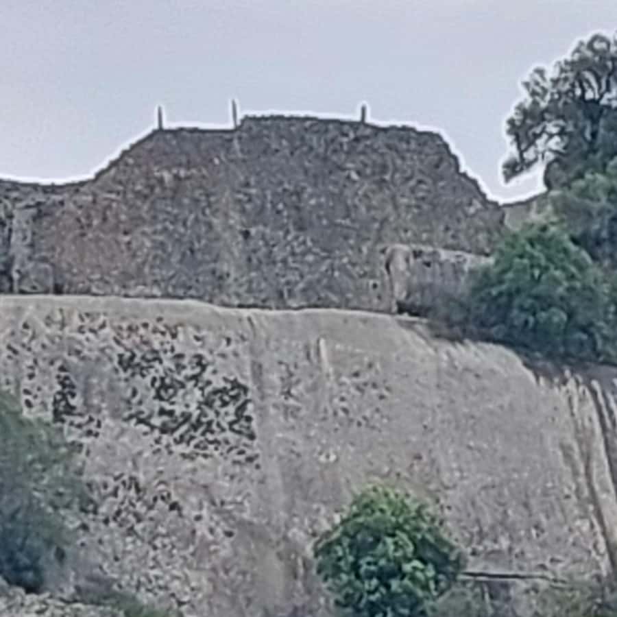 MASVINGO; GREAT ZIMBABWE MONUMENT TOUR - FROM HARARE