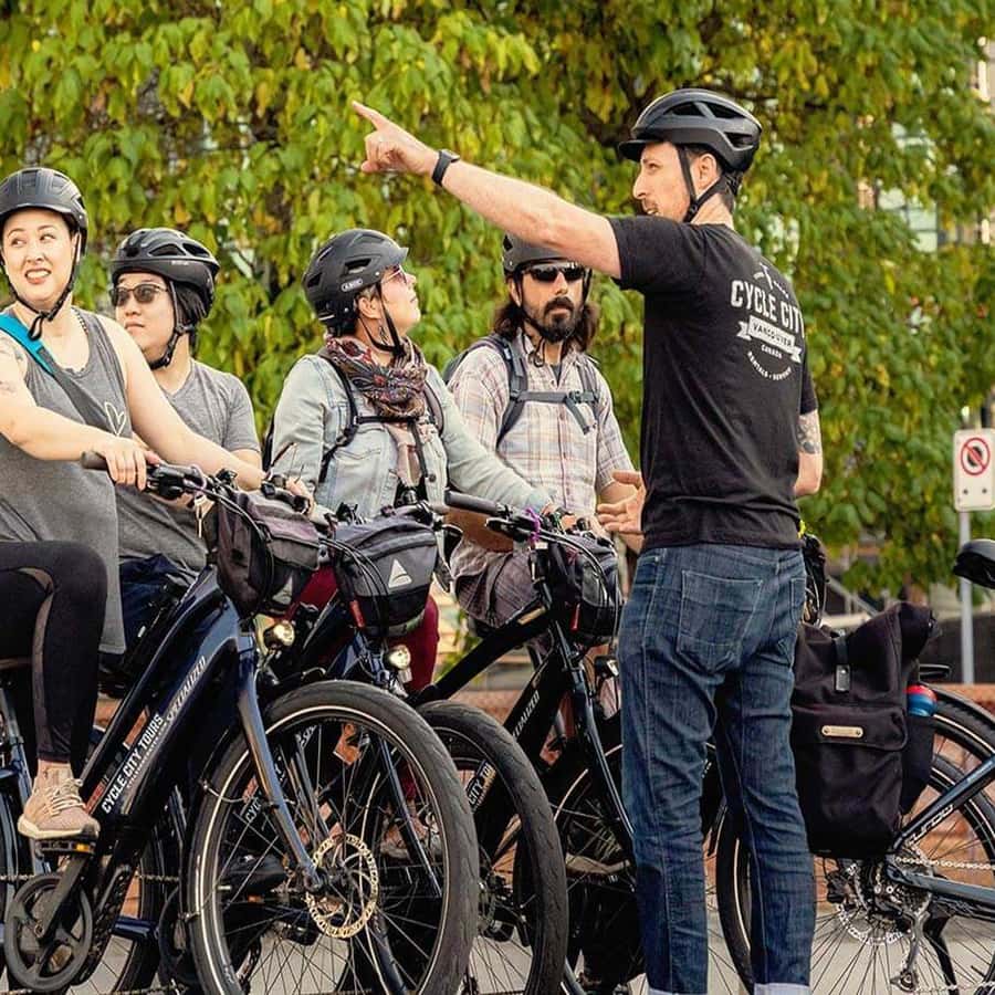 Piste Ciclabili Casco Per Ciclisti Ã¨ Obbligatorio Piste Ciclabili