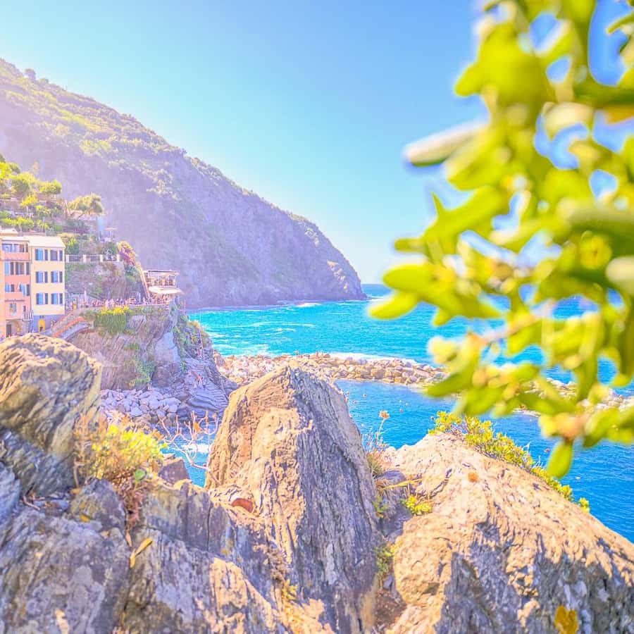 From Milan:Cinque Terre National Park with Limoncino Tasting