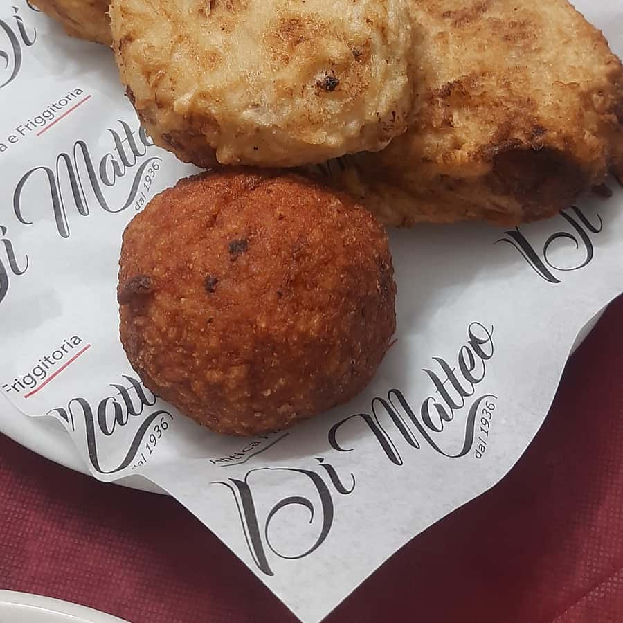 Food Porn of Naples- Food inclusive! | GetYourGuide