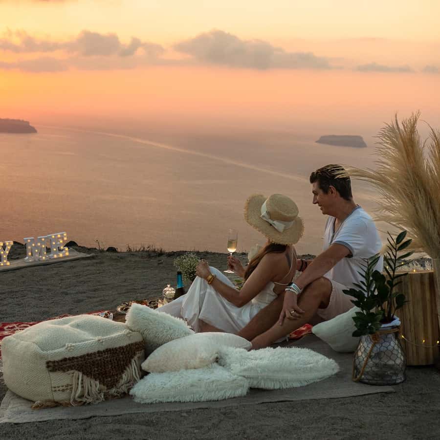 demande en mariage coucher de soleil pique-nique privé GetYourGuide