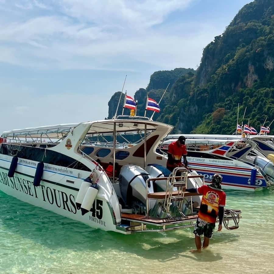 Krabi: Phi Phi & 4 Islands Sunset Boat Tour