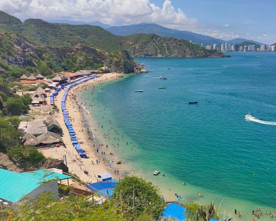 Colagem de mídia