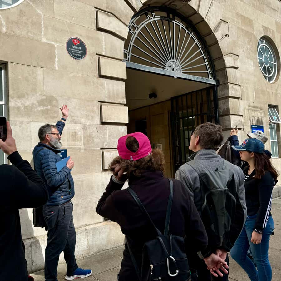 Londra: Freddie Mercury e il tour dei Queen GetYourGuide