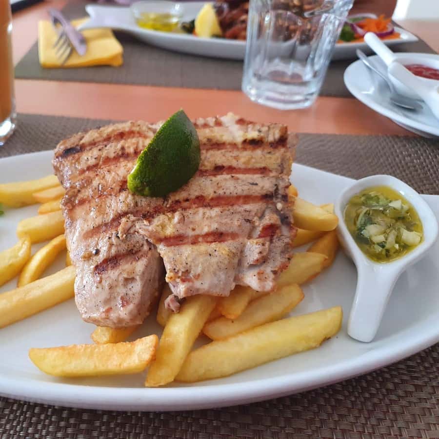 Colagem de mídia
