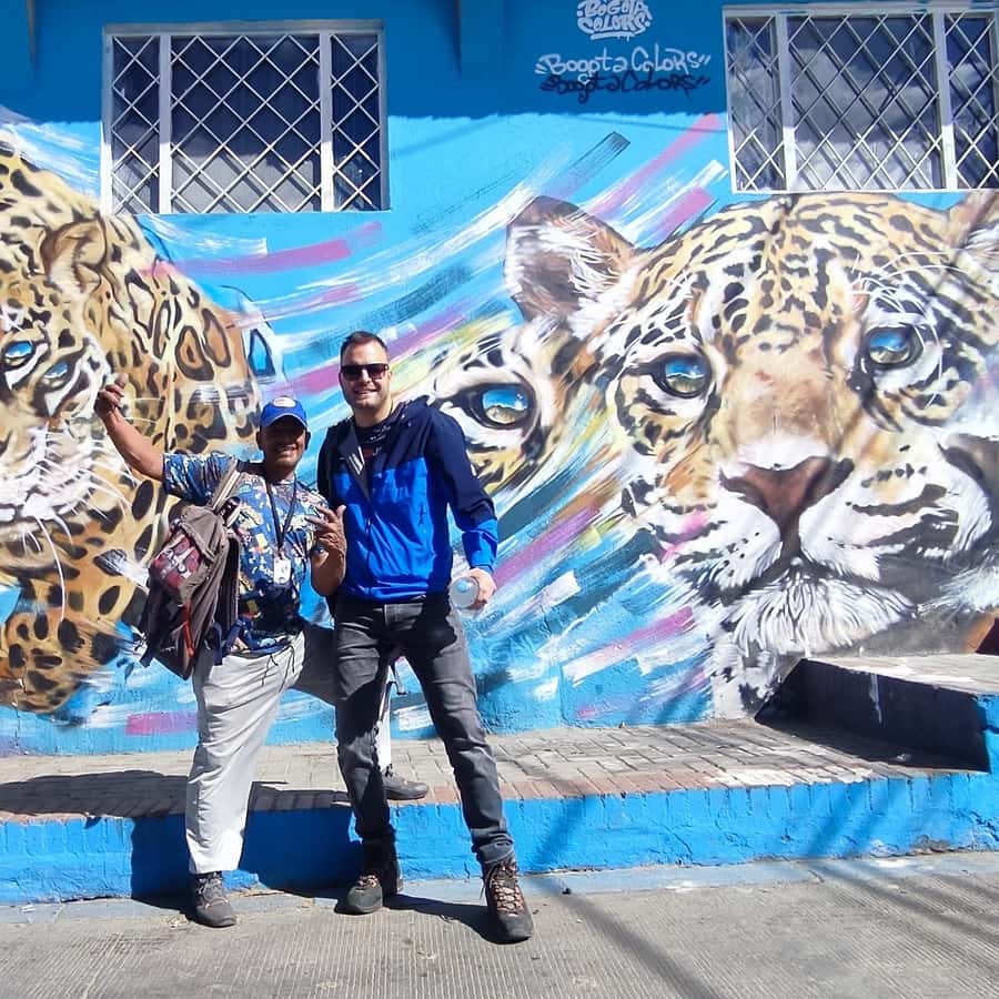 Colagem de mídia