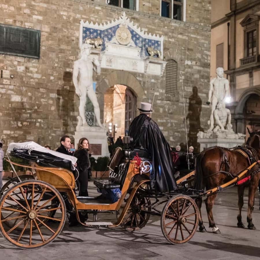 谷本ためひろ　イタリーフローレンスの観光馬車 谷本ためひろ イタリーフローレンスの観光馬車 - メルカリ
