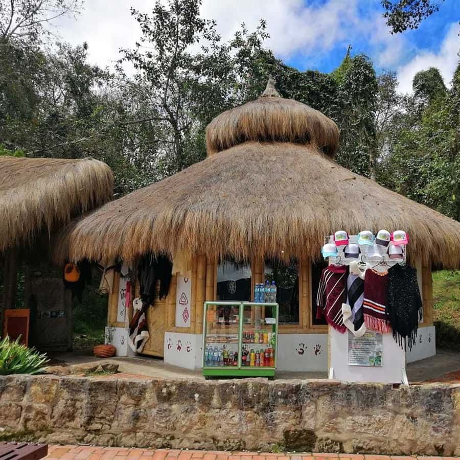Colagem de mídia