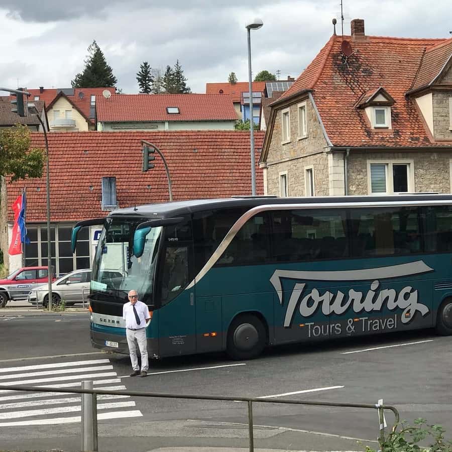 Belarus to Portugal - 10 ways to travel via train, plane, bus, and car, image size:900x900