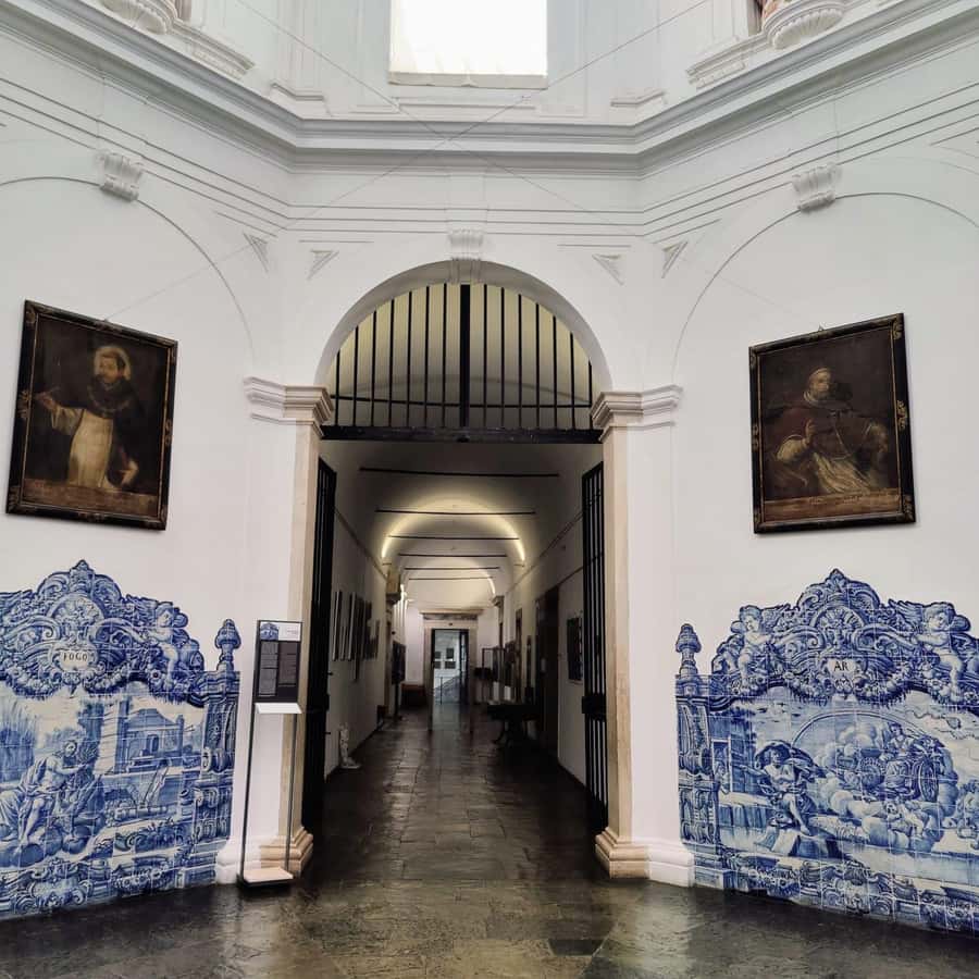 Colagem de mídia
